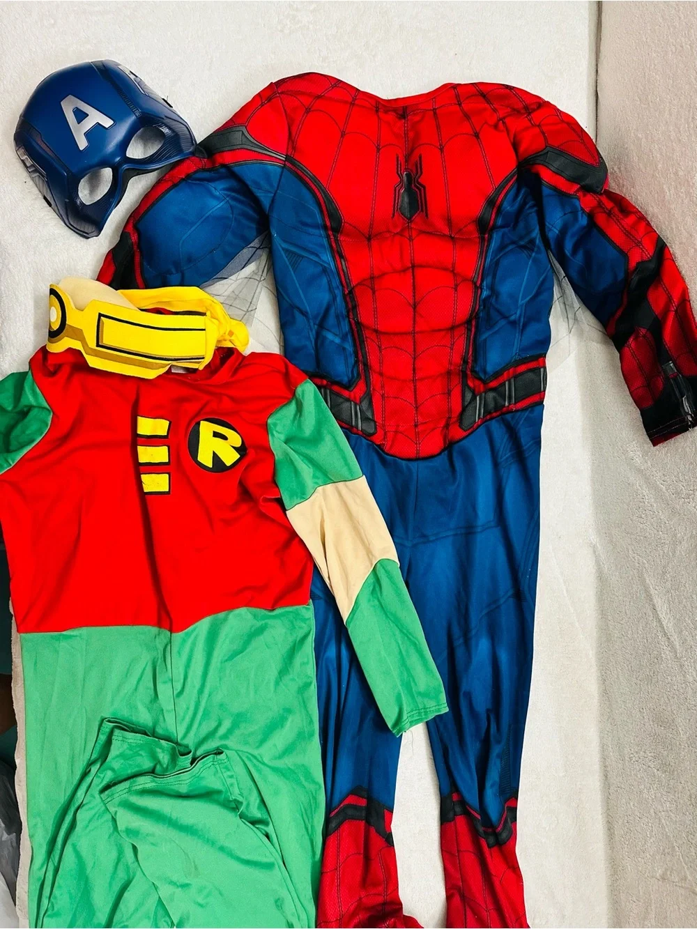 Lot Halloween Boys Costumes Size 6/8 Years Spidermen,Robin Excellent Condition